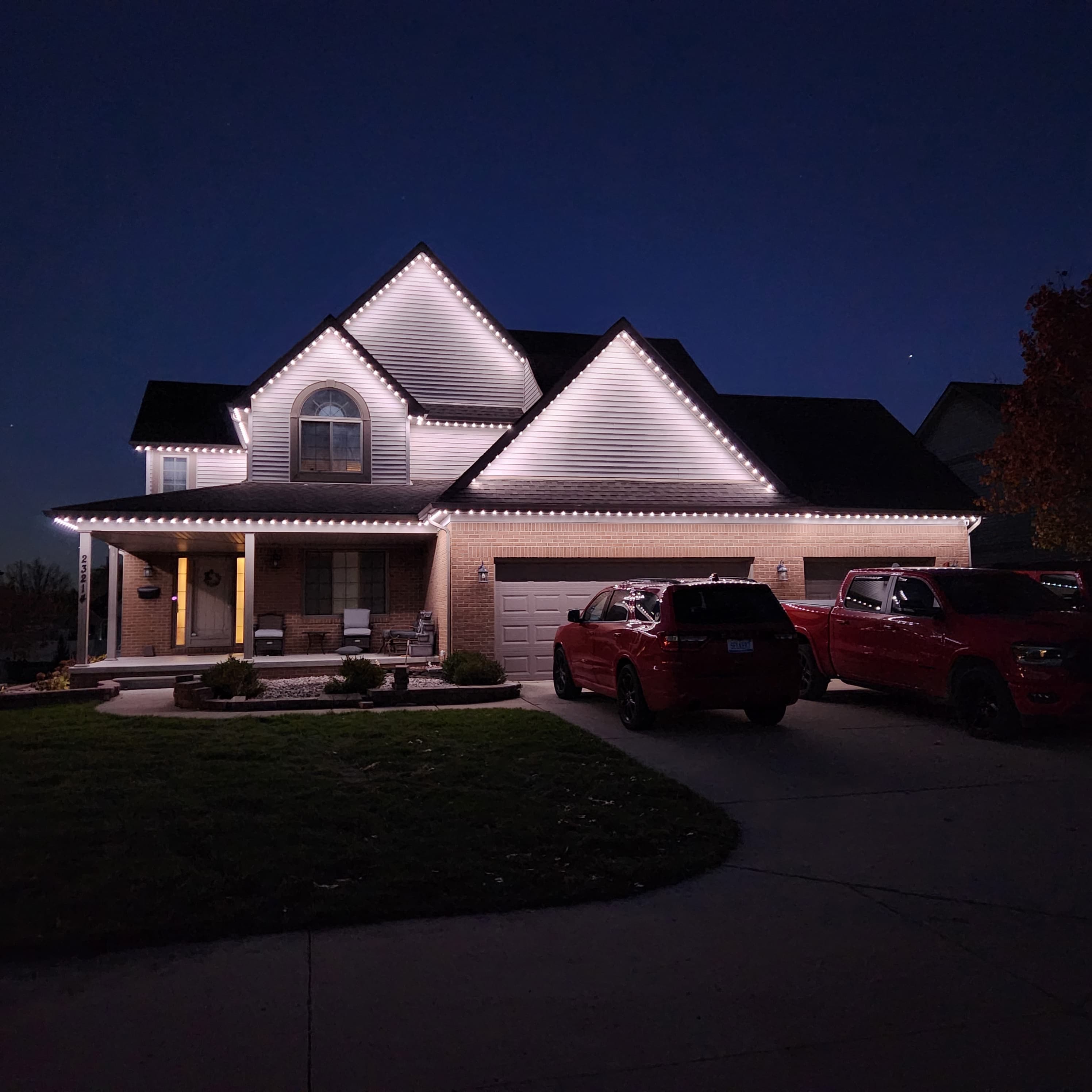 Permanent Holiday Lighting